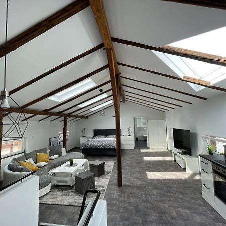 Апартаменти Gleis 13 - The Loft Im Ehemaligen Lokschuppen Бюкебурґ Екстер'єр фото