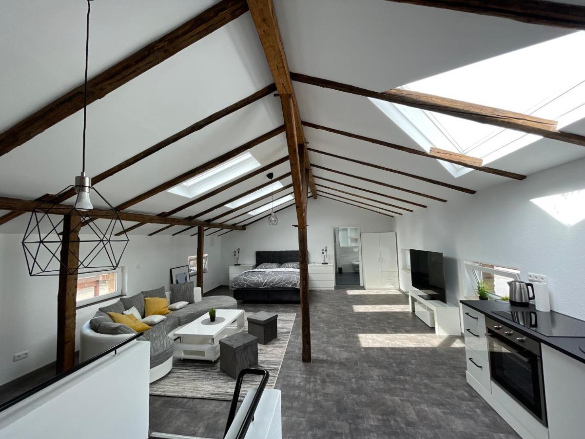 Апартаменти Gleis 13 - The Loft Im Ehemaligen Lokschuppen Бюкебурґ Екстер'єр фото